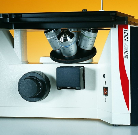 Инвертированный микроскоп Leica DMi LM
