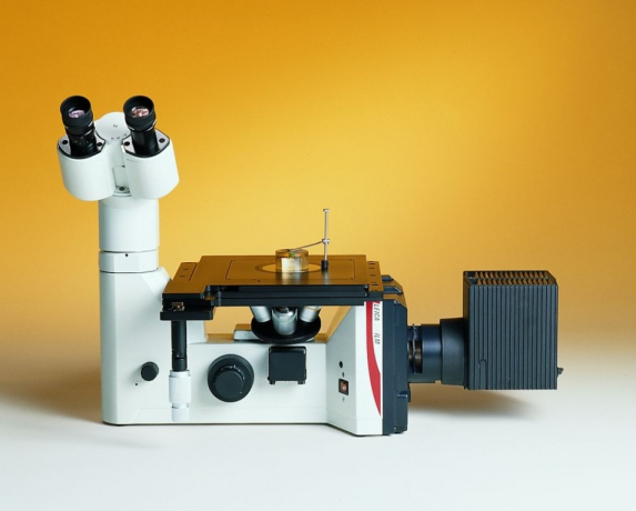 Инвертированный микроскоп Leica DMi LM