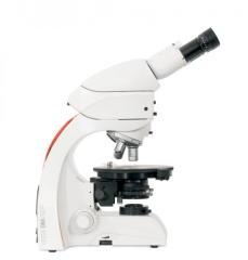 Микроскоп Leica DM750